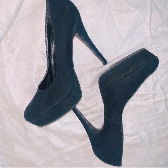 LC Lauren Conrad Shoes - Lauren Conrad dark navy blue suede shoe high pumps